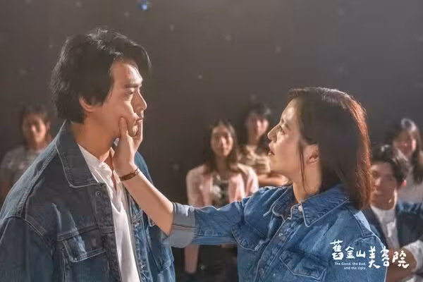 連晨翔被暗戀對象強吻「劉品言目睹全程」 新戲陷三角戀又遭污衊