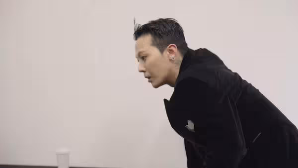 臨時為香港大火改演出!MAMA沒照流程走 GD後台怒飆髒話:這是污點