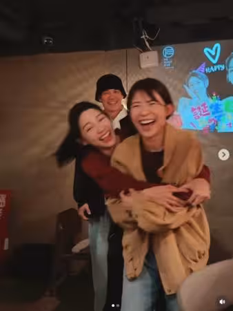 Junior騙還在拍戲！林萱瑜躲桌底 曾智希「就在眼前沒發現」慶生超驚喜