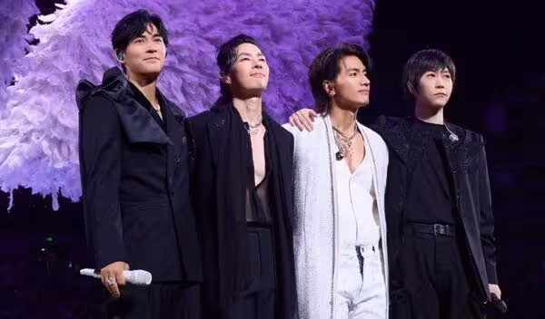 F3感性告白20年友情! 五月天阿信助攻合體「嘟嘴偷親了」