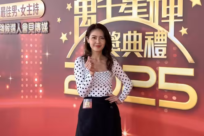 TVB女星戀愛8年沒結婚計劃!直言不在人生TOP5里!開心坐地鐵和大家交流