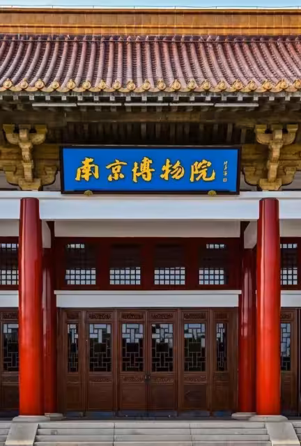 徐湖平夫妻被帶走!紅二代身份曝光,一家三口精密布局盜寶