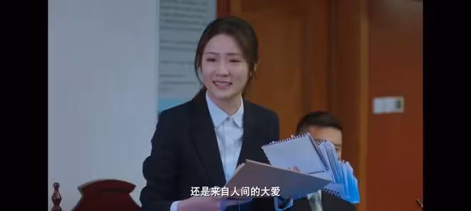 《老舅》大結局：看懂老舅沒立碑的真相，才知崔國明為啥撫養小雪