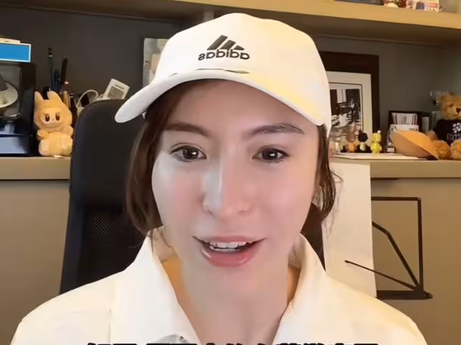 恭喜!26歲港姐亞軍宣布訂婚!大曬男友雪地求婚照!早前拒絕拍戲當演員!