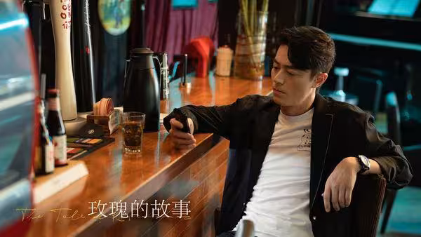 霍建華新劇「躺棺材」自辦高規格葬禮！復出2年拍4陸劇搶中年市場