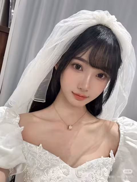 林俊傑20歲女友絕美婚紗照瘋傳！　七七低胸白紗泄「極品鎖骨」