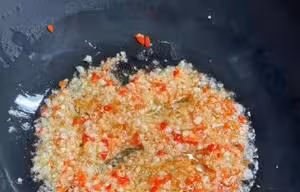 香辣雞爪