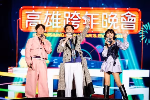 陳漢典Lulu高雄跨年放閃 贊集美貌與智慧於一身