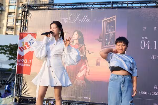 丁當簽唱會當演唱會在唱! 「重量級嘉賓」現身台下全暴動