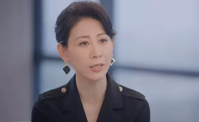 《不期而遇的生活》直到肖格格爬上吳總的床,才知沈晶的真實面目