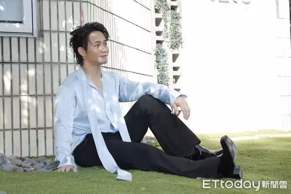獨/錯過最後一面!《星光》大Q愛兒罕病過世 返台抱屍痛哭:祂等到我才閉眼