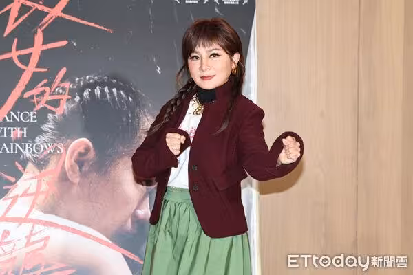 王彩樺採訪到一半突自爆「我停經了」全場驚呆 全程不理李千娜!