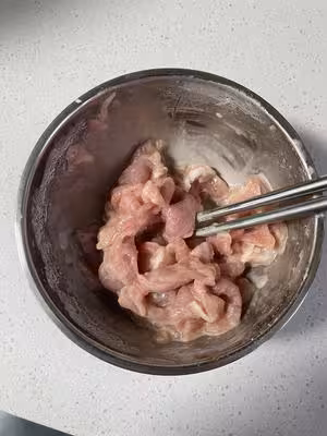 小炒冬筍肉片