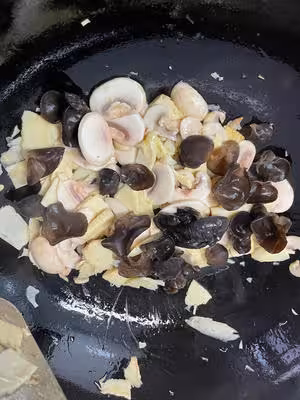 小炒冬筍肉片