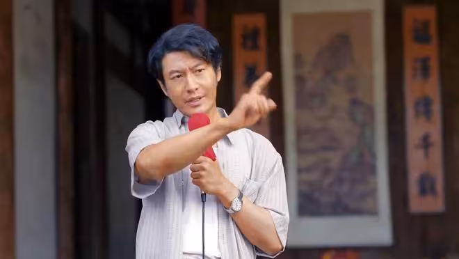 給《小城大事》演技最好的演員排個名：趙麗穎第四，黃曉明第五
