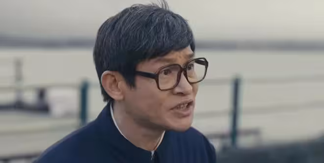 《小城大事》：直到李秋萍救了高雪梅，才知李秋萍為啥處罰鄭德生