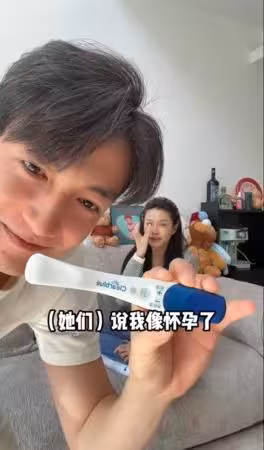 曾交往蕭亞軒2年「黃皓宣布老婆懷二胎」! 結婚2年連生2娃