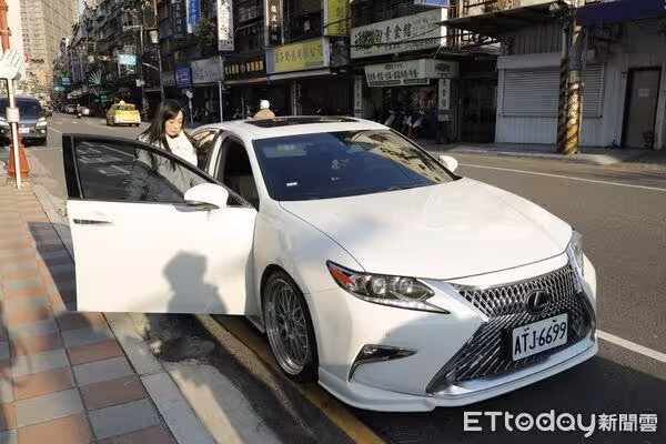 小S暖心送花給曹西平 顧婕癌指數升高當場落淚