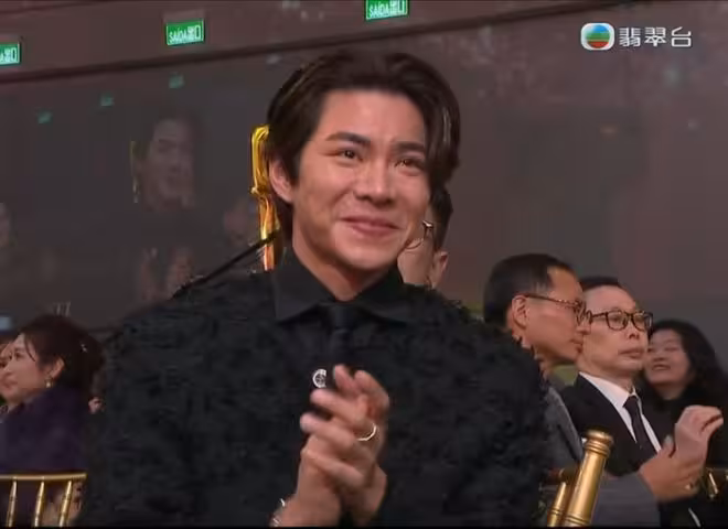 TVB力捧女星為富豪爸爸慶生！媽媽顏值凍齡，撞臉岑麗香？