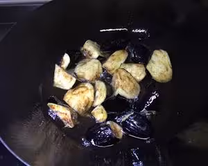 完爆飯店的家常燒茄子