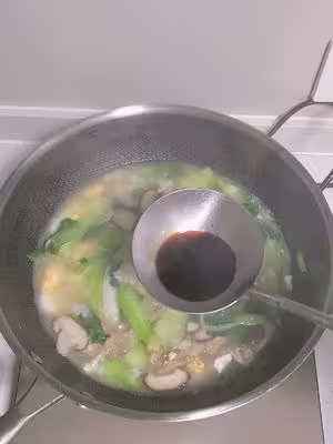 氣溫暴跌！這碗暖fufu年糕湯暖心又暖胃