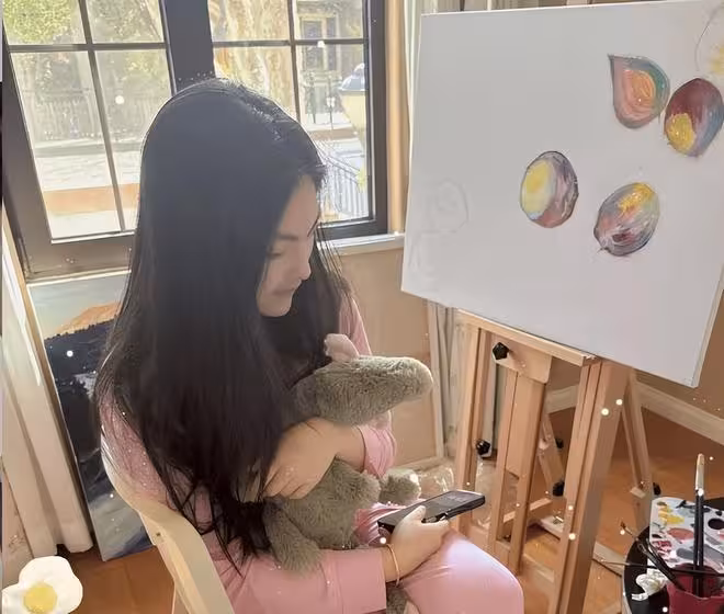 拔出蘿蔔帶出泥，捲入「三通一達」的不止黃多多還有這位著名名媛