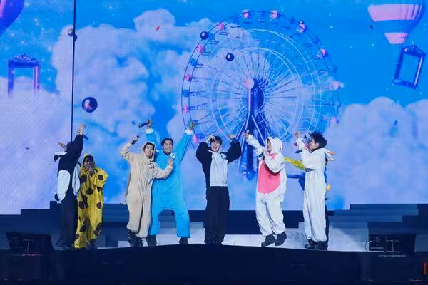 直擊/水舞秀難倒粉絲!東海:聽說市長知道 希澈心疼「沒準備沒事」