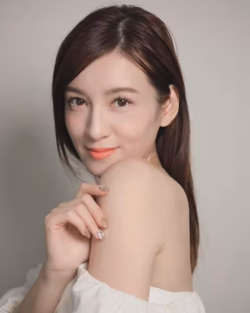 前TVB女主播去年嫁日本老公！今日大曬甜蜜婚照！自爆婚禮選擇東京原因！