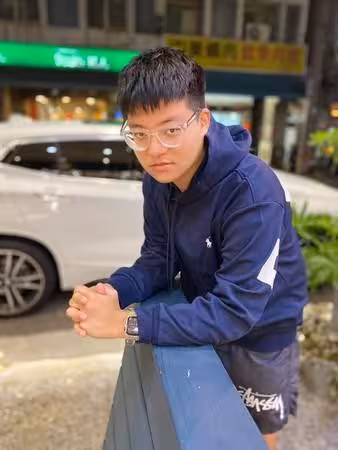 袁惟仁23歲兒堅強到讓人心疼 陸元琪「他忘記自己是小孩」