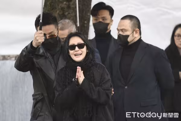 小S強忍悲傷追思大S惹心疼! 「心想具俊曄平靜內心」感慨再發聲
