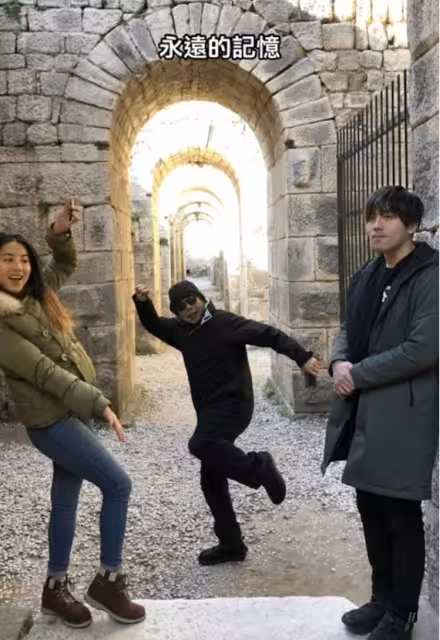香港男星去世後社交網仍在更新!小20歲遺孀發聲明怒斥!曬一家合照子女樣貌曝光