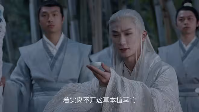 《年少有為》裴謙虧錢的最強助攻登場，將騰達攪得天翻地覆