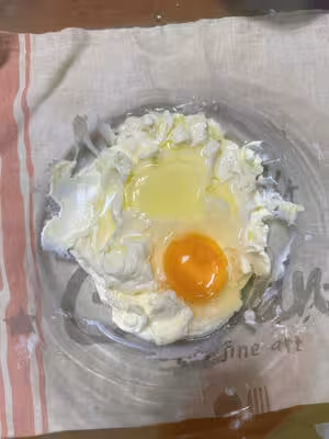布朗尼開心果巴斯克蛋糕