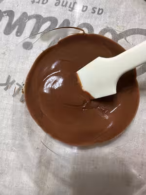 布朗尼開心果巴斯克蛋糕