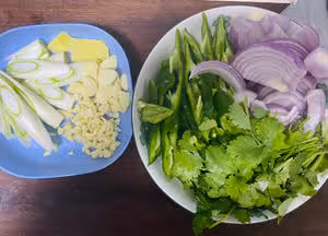 韓式辣炒牛腸