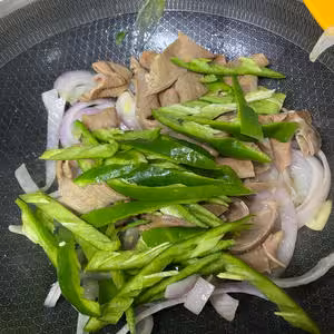 韓式辣炒牛腸