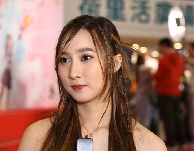 TVB小花人設翻車後現身!自爆緋聞男友降級回朋友!後悔曾說母胎單身!