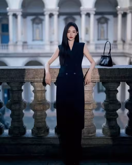 TVB花旦米蘭時裝秀大曬長腿！谷愛凌唐嫣宋雨琦同場比美！楊冪撞衫韓星？