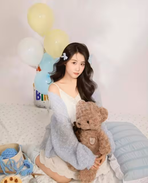 TVB新晉小花宣布離巢！19歲入行效力僅3年半！感慨：當時還傻傻的
