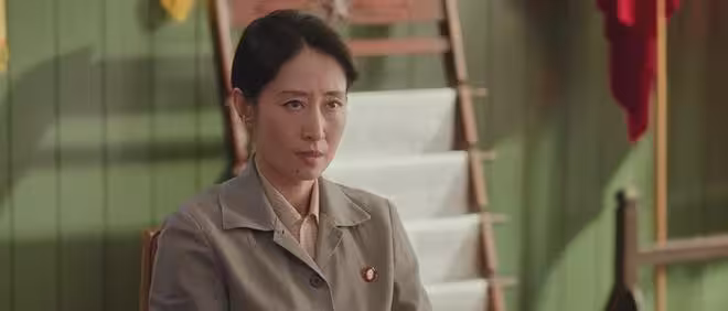 《純真年代的愛情》：費霓翻譯走紅，林梅占方家房產，費霆反轉