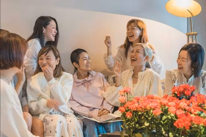 TVB前女星舉辦生前追思會！現場充滿歡聲！ 自爆將再入院抗癌！捨不得兩個女兒