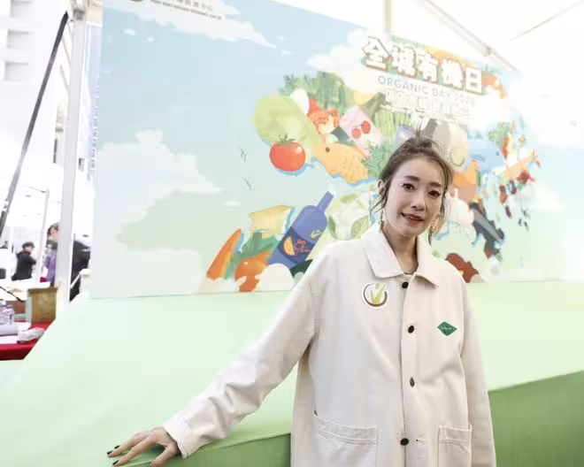 TVB前女星被贊與謝霆鋒最配CP ！婚後生4個漂亮女兒！回應是否復出拍戲！
