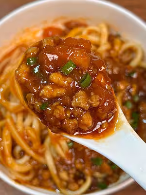番茄肉醬拌面🍜
