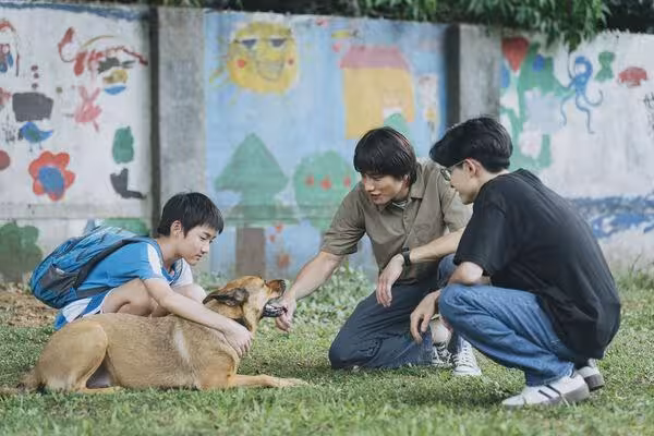 范少勛當社工遇童「揮刀掐脖」!蹲點育幼院嚇壞 吐沉重心聲:喘不過氣