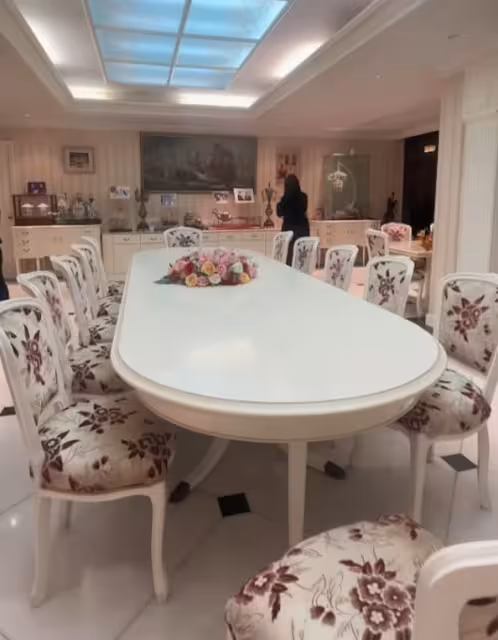 賭王原配「宮殿級」故居內貌罕見曝光！美絕澳門，婚後被病痛車禍喪子輪番折磨