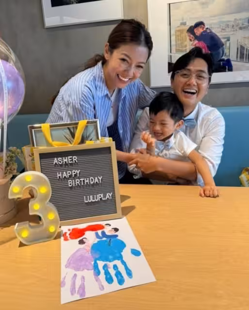 TVB前女星兒子坐飛機興奮又喊又叫！網友批缺乏管教和擾民！爸爸回應：望大家多包涵