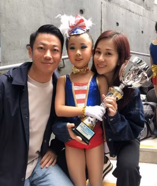 TVB古裝女神屢傳婚變！20年後再次與視後佘詩曼合作！ 顏值不變仍如姐妹花！