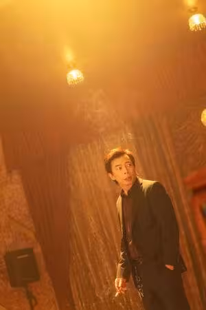 男星撞臉許志安！鄭秀文對戲「認證像老公」　放閃：難怪越看越帥