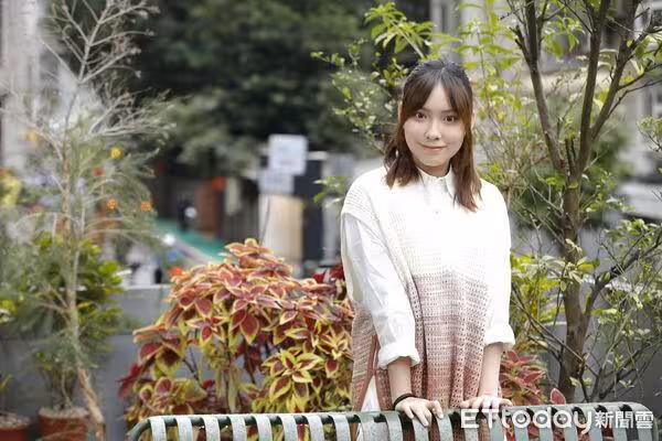 獨家/剪帥氣短髮被學姊愛上! 正妹女歌手揭心碎結局:失去了朋友