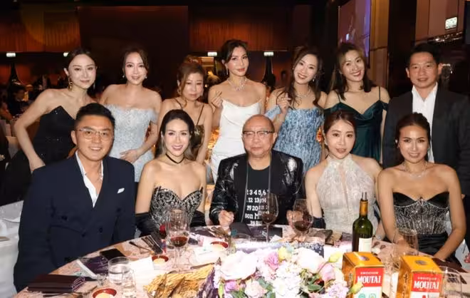 星光熠熠！超60位歷代港姐盛裝出席活動！